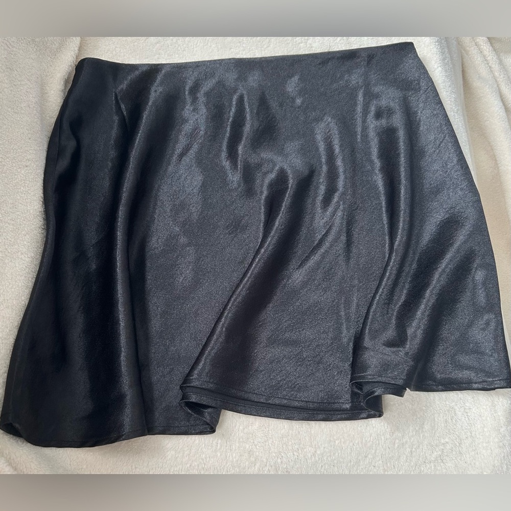 Women’s Double Zero Skater Satin Skirt